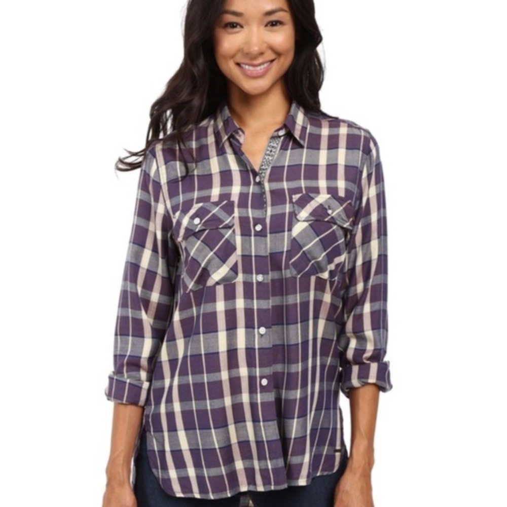 Roxy, plaid button down long sleeve flannel